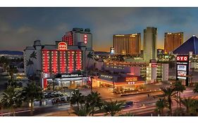 OYO Hotel&Casino Las Vegas